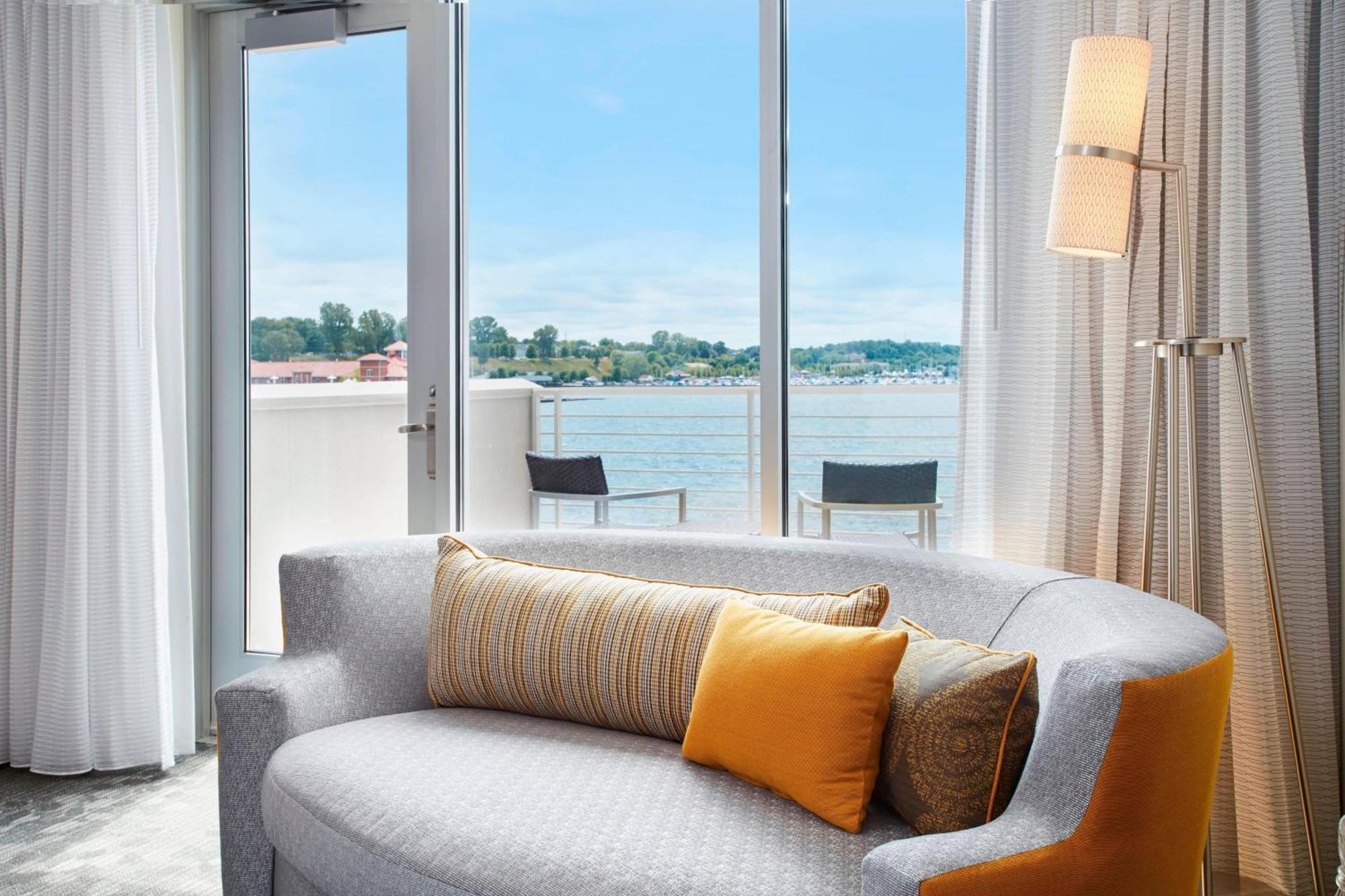 Hotel Courtyard By Marriott Erie Bayfront Esterno foto