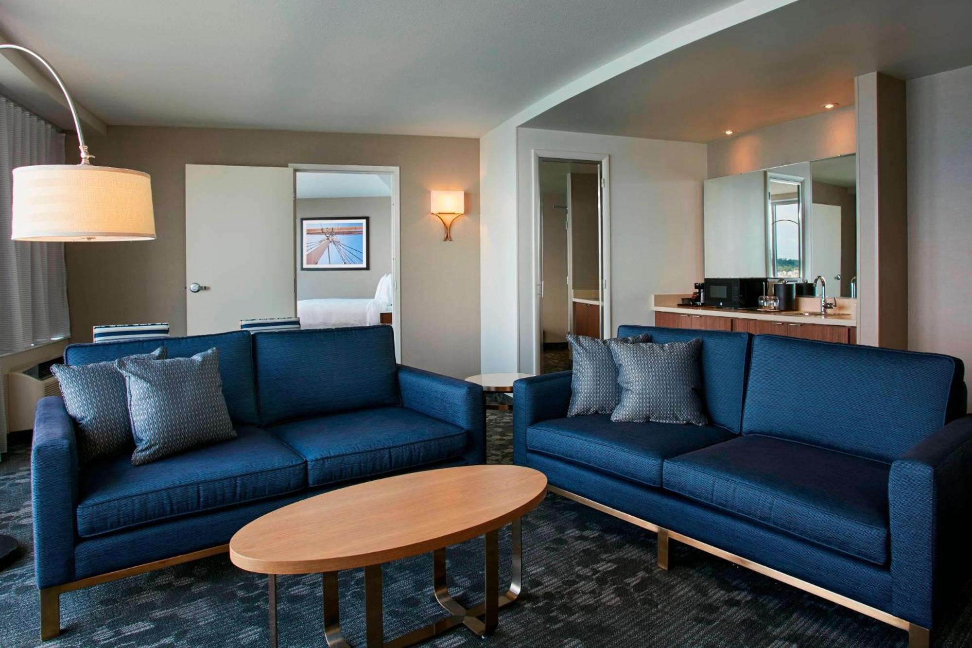 Hotel Courtyard By Marriott Erie Bayfront Esterno foto