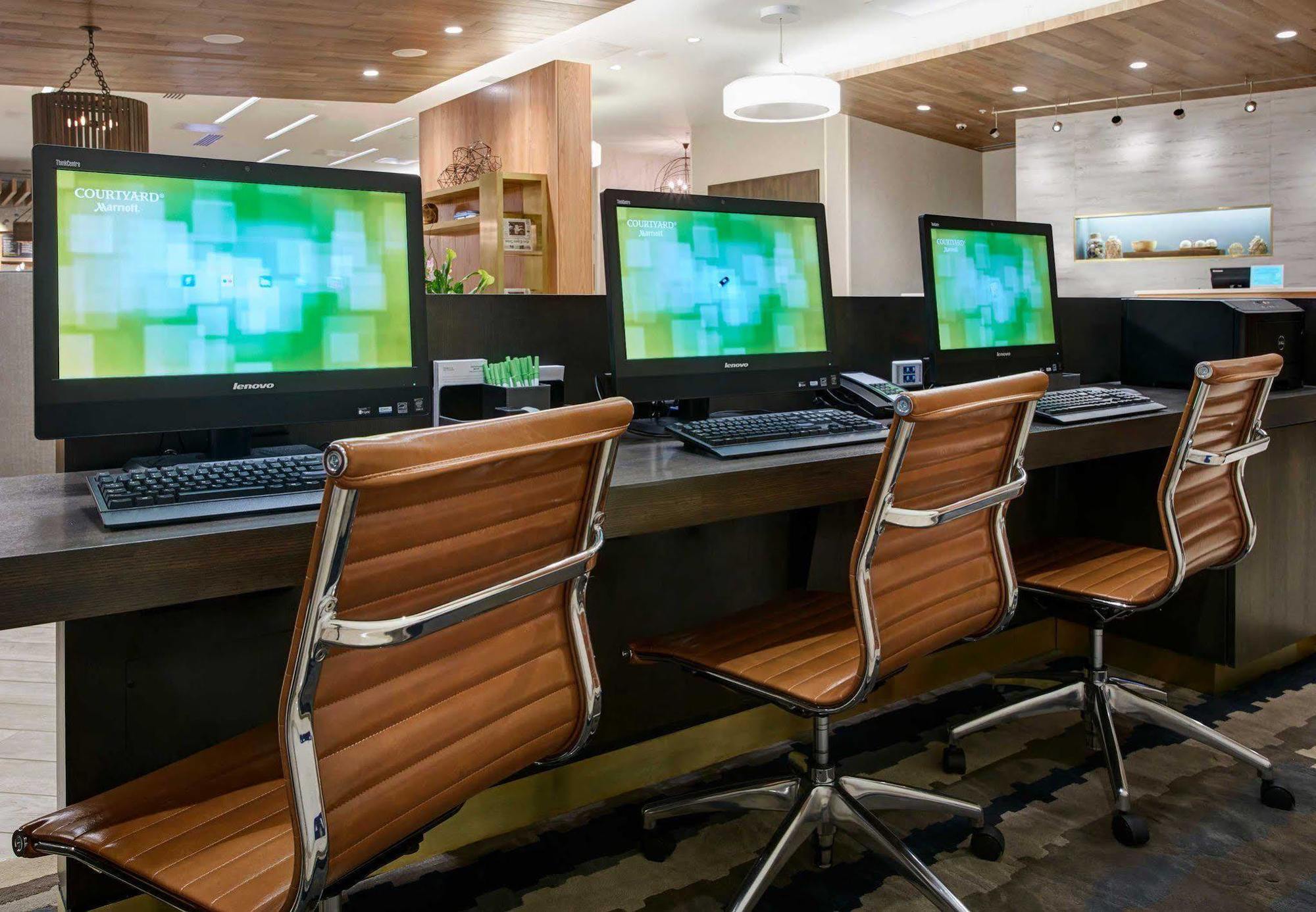 Hotel Courtyard By Marriott Erie Bayfront Esterno foto
